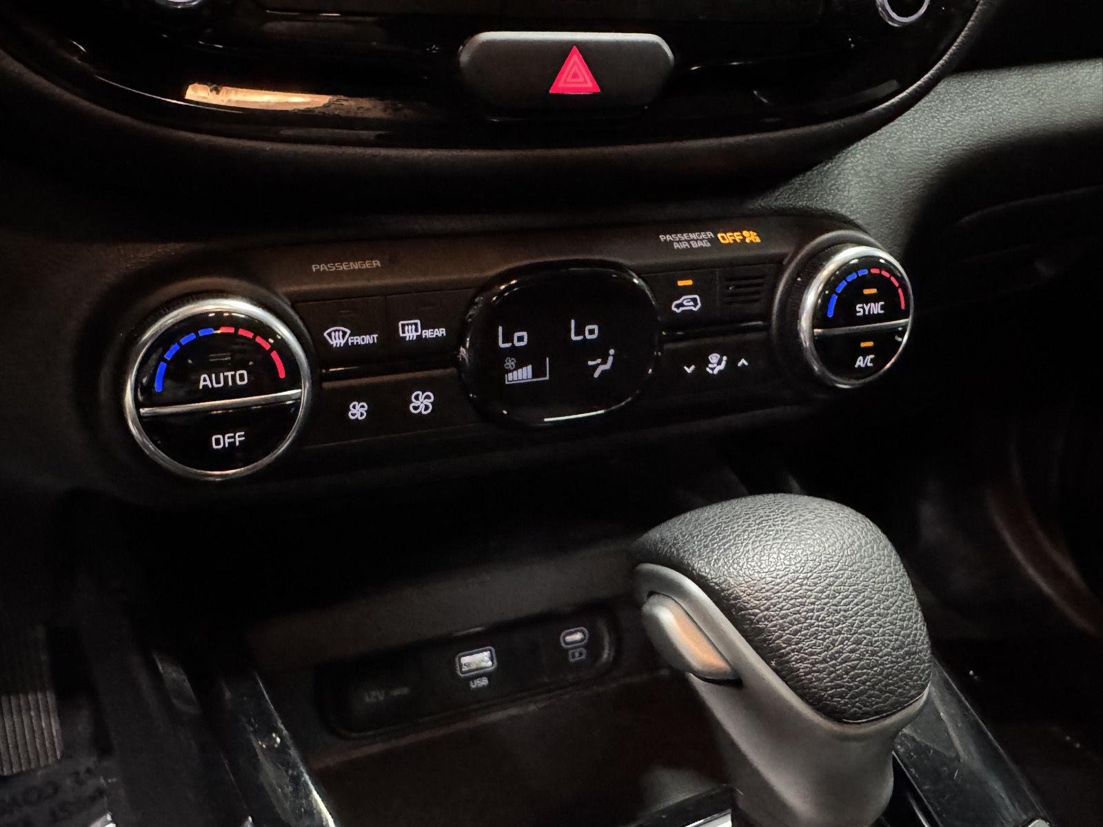 2023 Kia Soul S - Photo 31