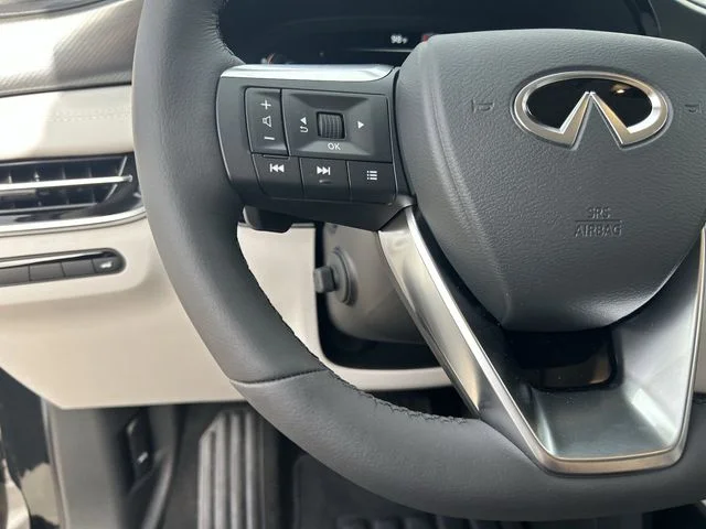New 2027 MINERAL BLACK INFINITI Luxe AWD image 26