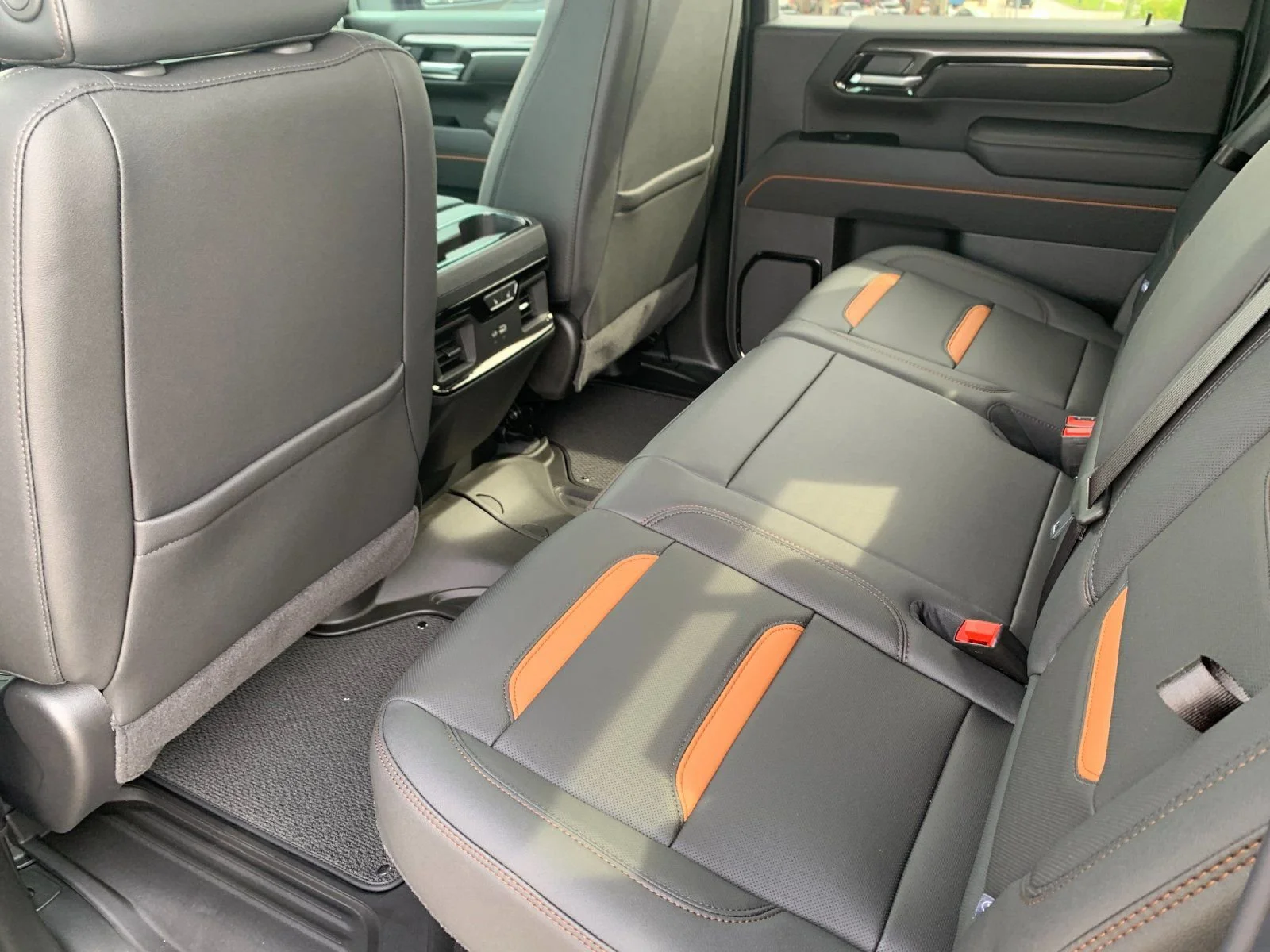 2026 GMC Sierra 2500HD AT4 - Photo 13