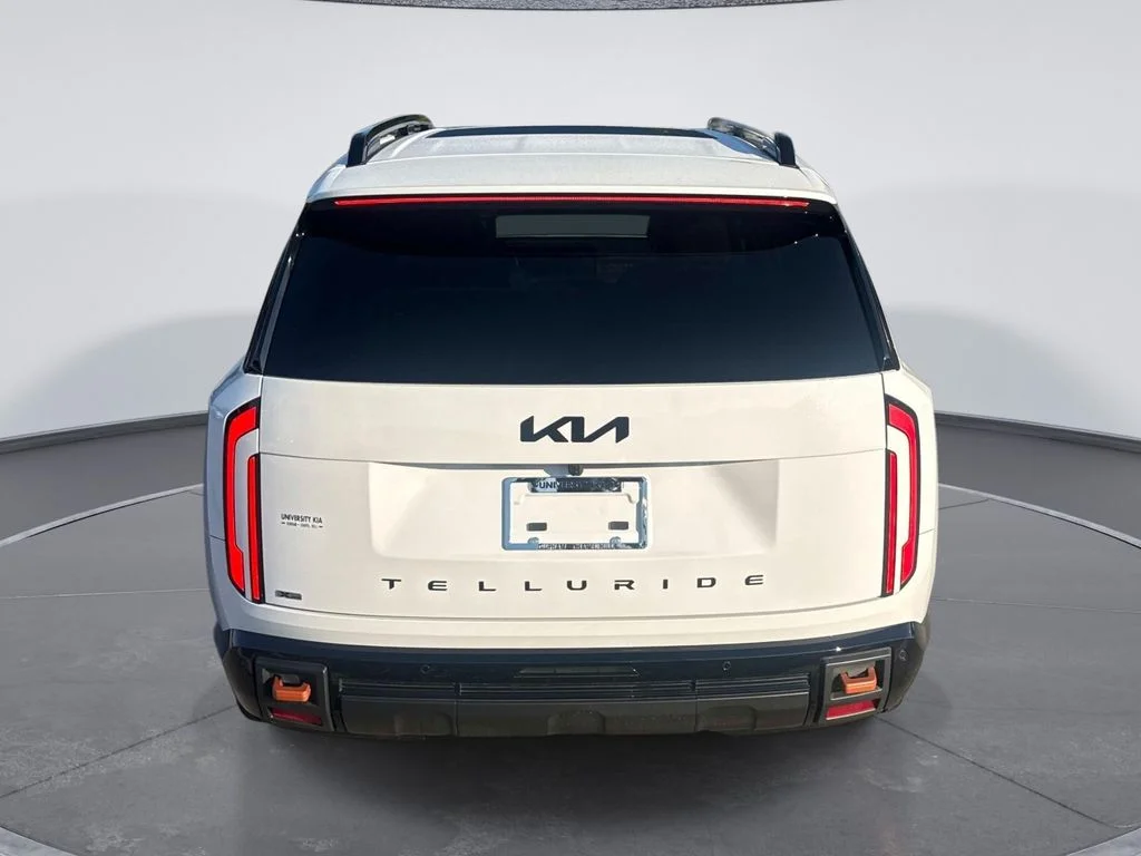 Used 2027 White Kia X-Pro SX-Prestige image 6