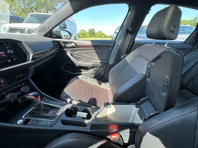 Used 2023 Gray Volkswagen 2.0T Autobahn image 26