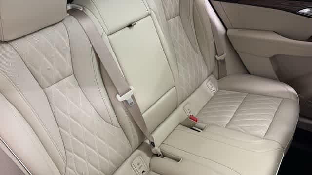 Used 2023 White Frost Tricoat Buick Avenir image 35