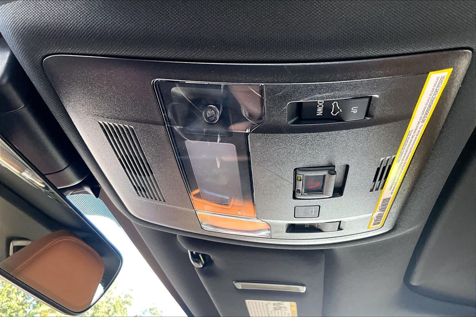 Used 2023 Grecian Water Lexus  image 32