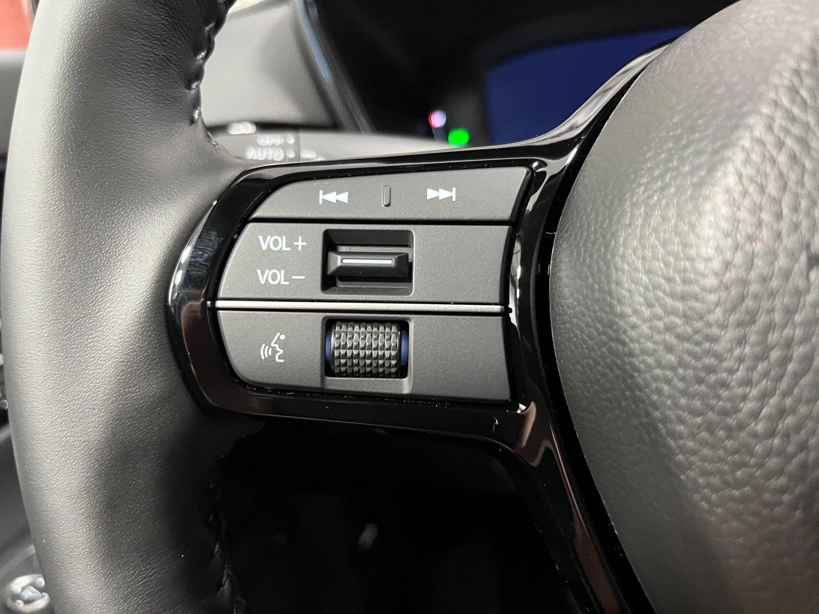 New 2027 Canyon River Blue Metallic Honda EX-L image 17