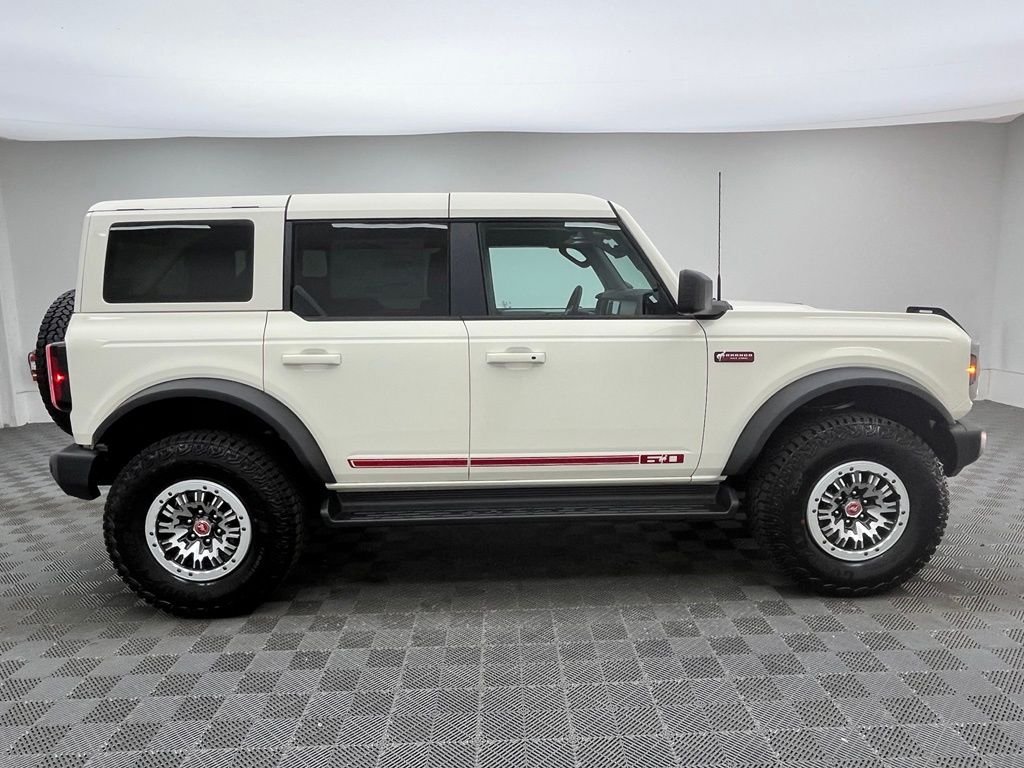 New 2026 White Ford Outer Banks image 7