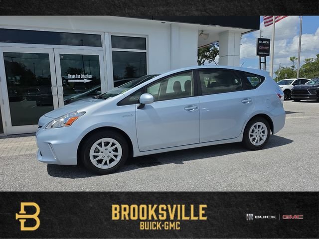 2014 Toyota Prius v Three