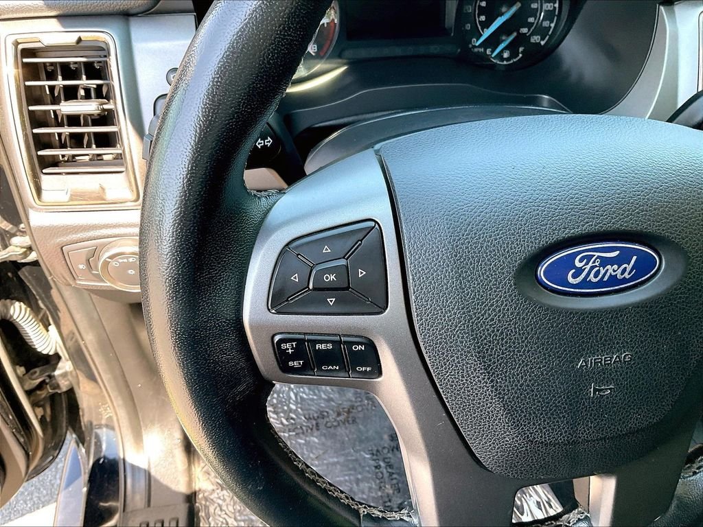 Used 2020 Black Ford XLT image 23