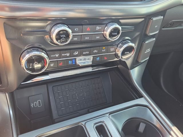 New 2026 Agate Black Metallic Ford Lariat image 21