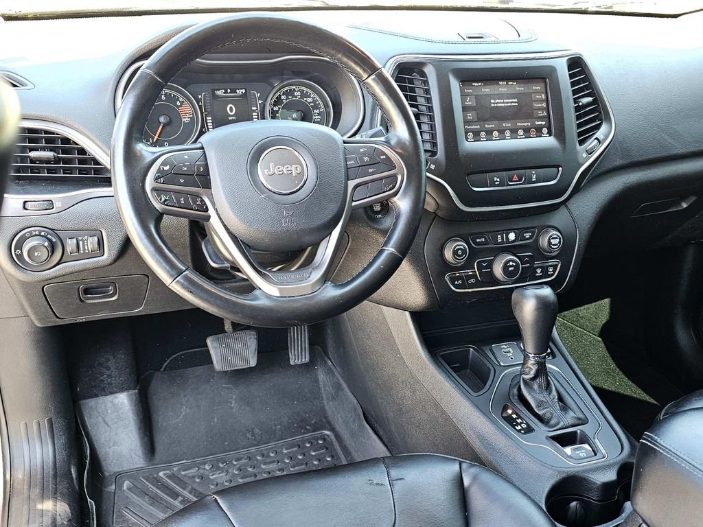 Used 2021 Beige Jeep Latitude Plus image 38