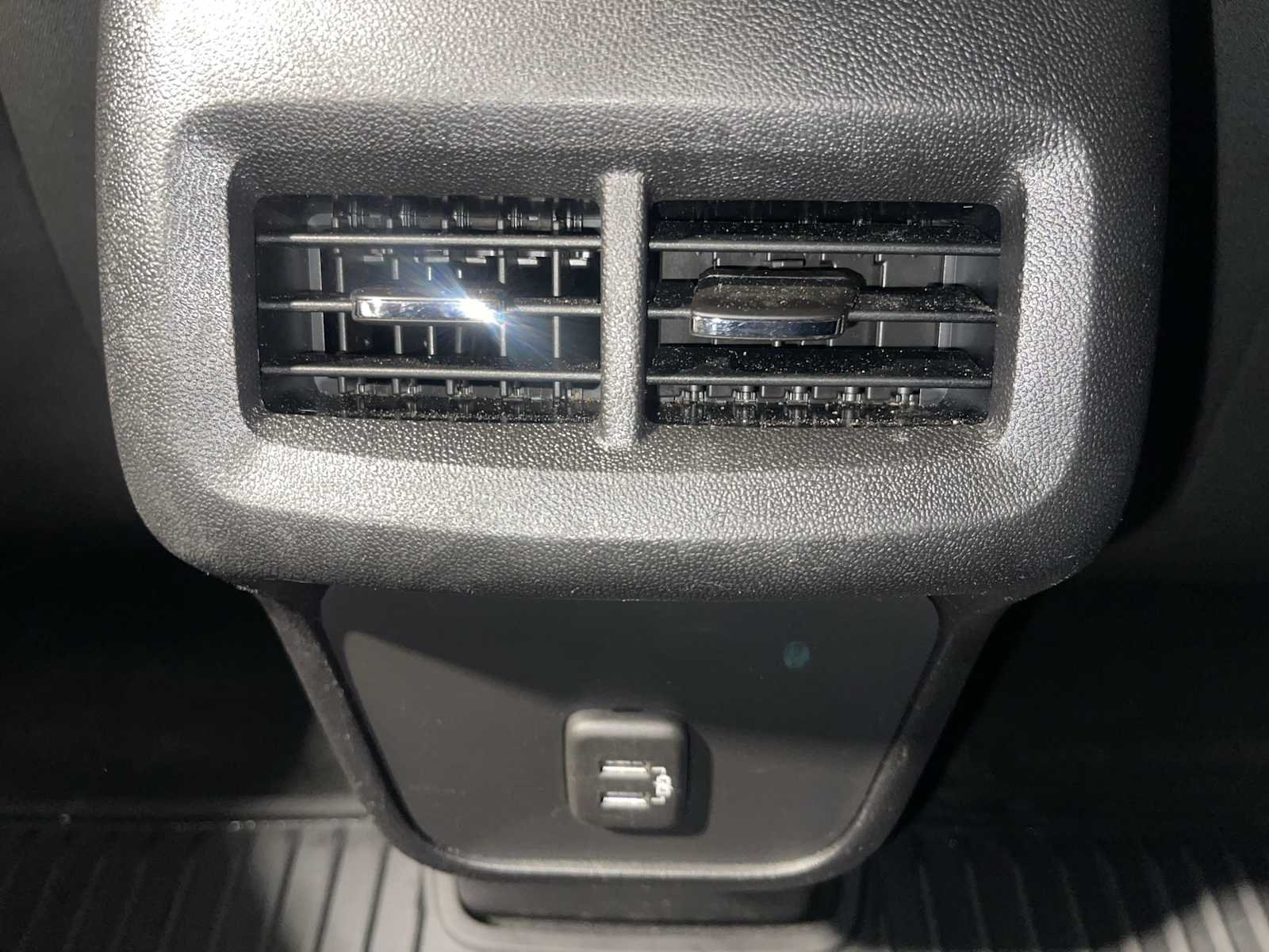 Used 2019 Silver Ice Metallic Chevrolet LT image 25