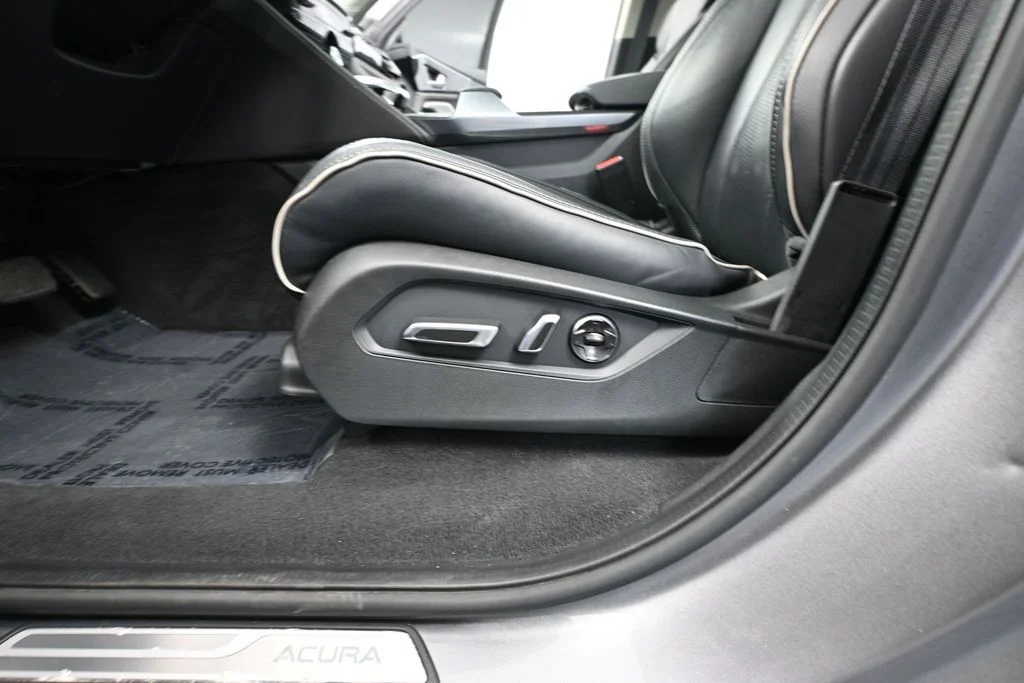 Certified Used 2023 Gray Acura Advance image 21
