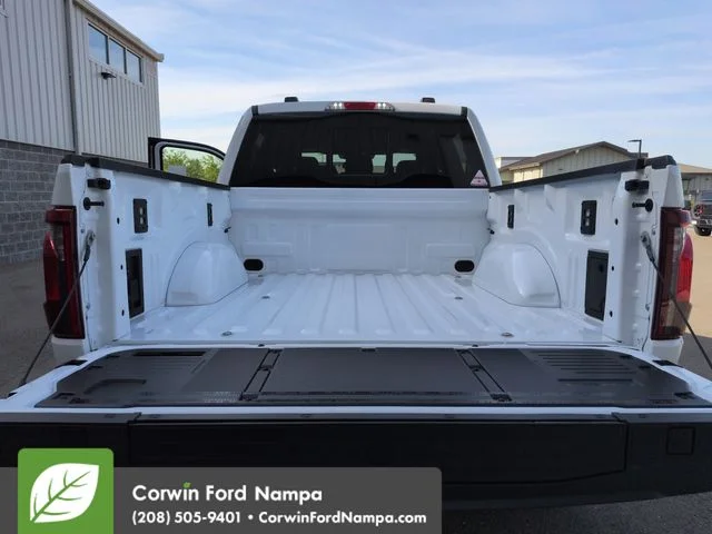 New 2026 Oxford White Ford Tremor image 27