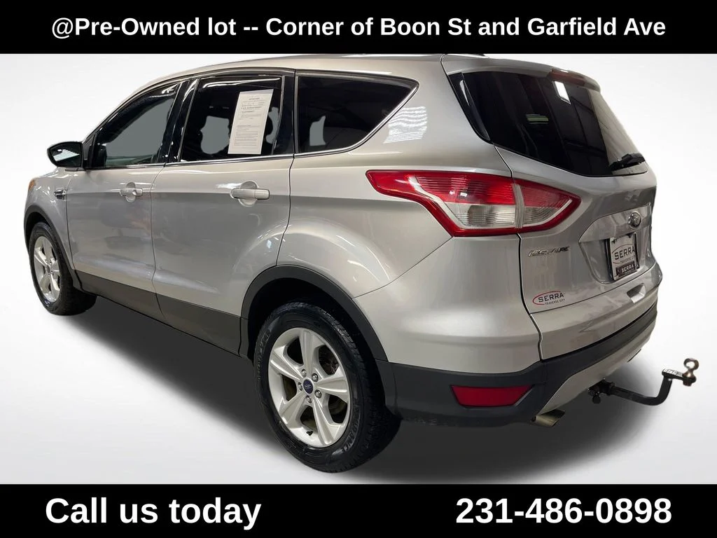 Used 2015 Silver Ford SE image 4