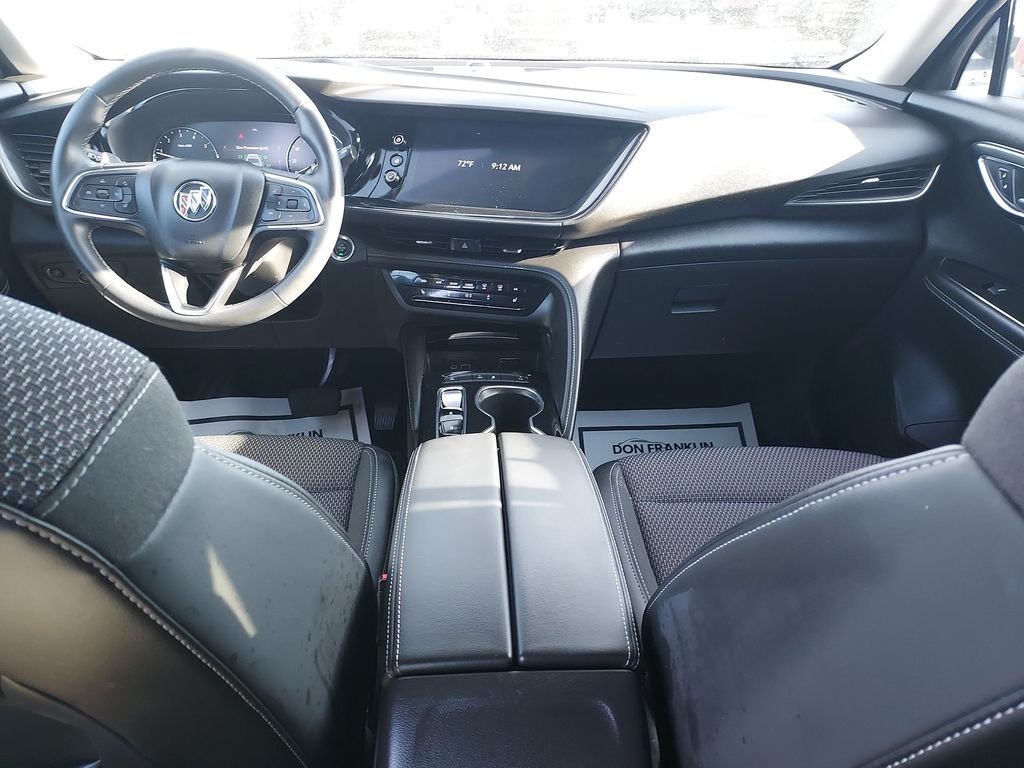 Used 2022 Red Buick Preferred image 10