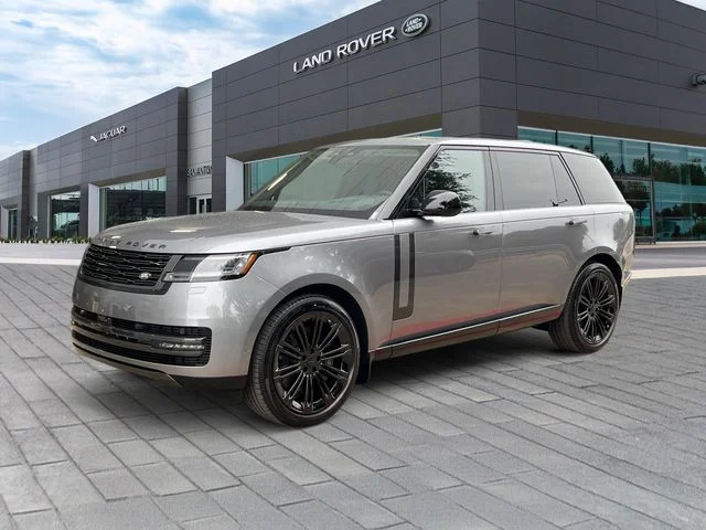 2026 Land Rover Range Rover SE