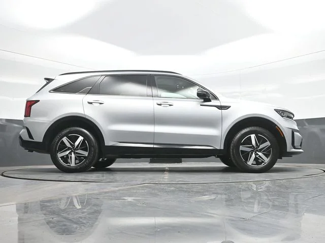 Used 2021 Silver Kia EX image 16