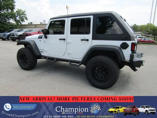 Used 2018 White Jeep Unlimited Sport image 7