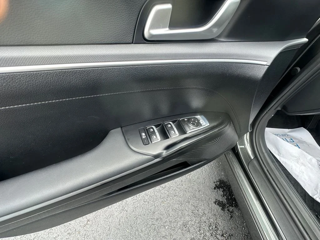 Used 2025 Gray Kia LXS image 26