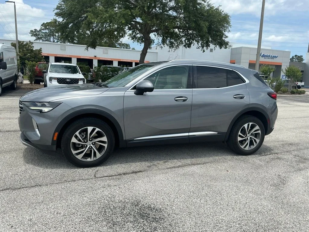 Used 2022 Gray Buick Essence image 3