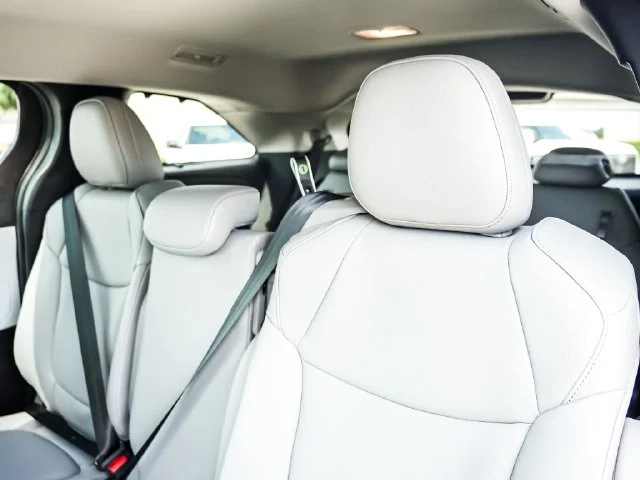 New 2026 Pearl Toyota XLE image 28