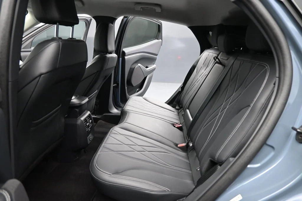 Used 2024 Blue Ford Select image 19