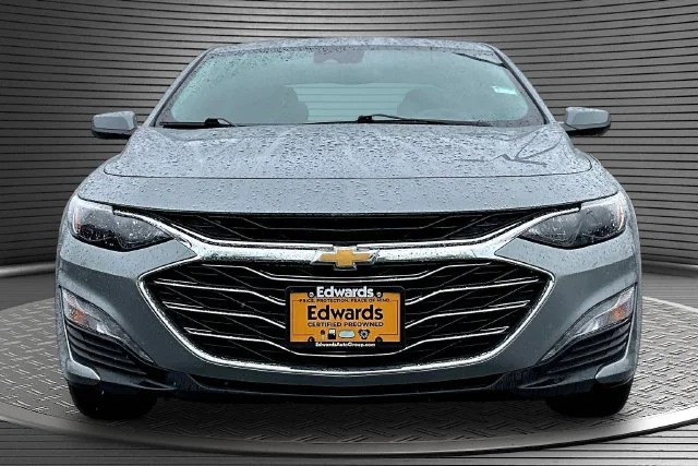 Used 2025 Gray Chevrolet LT image 2