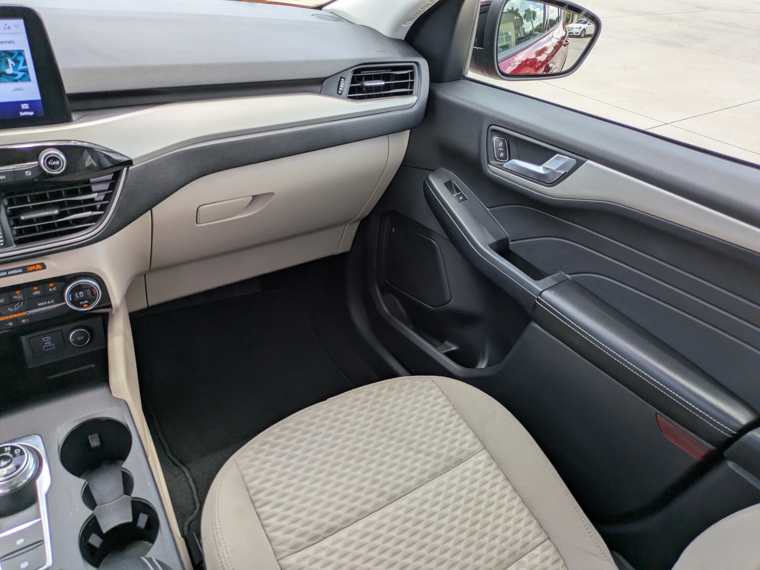 2021 Ford Escape SE - Photo 16