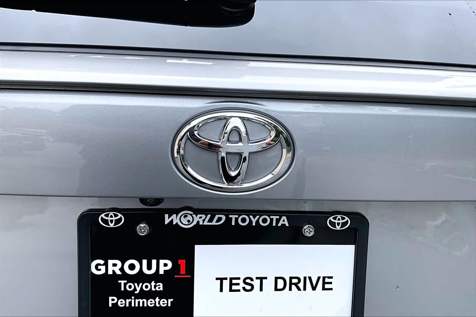 Used 2025 Silver Sky Metallic Toyota Limited image 31