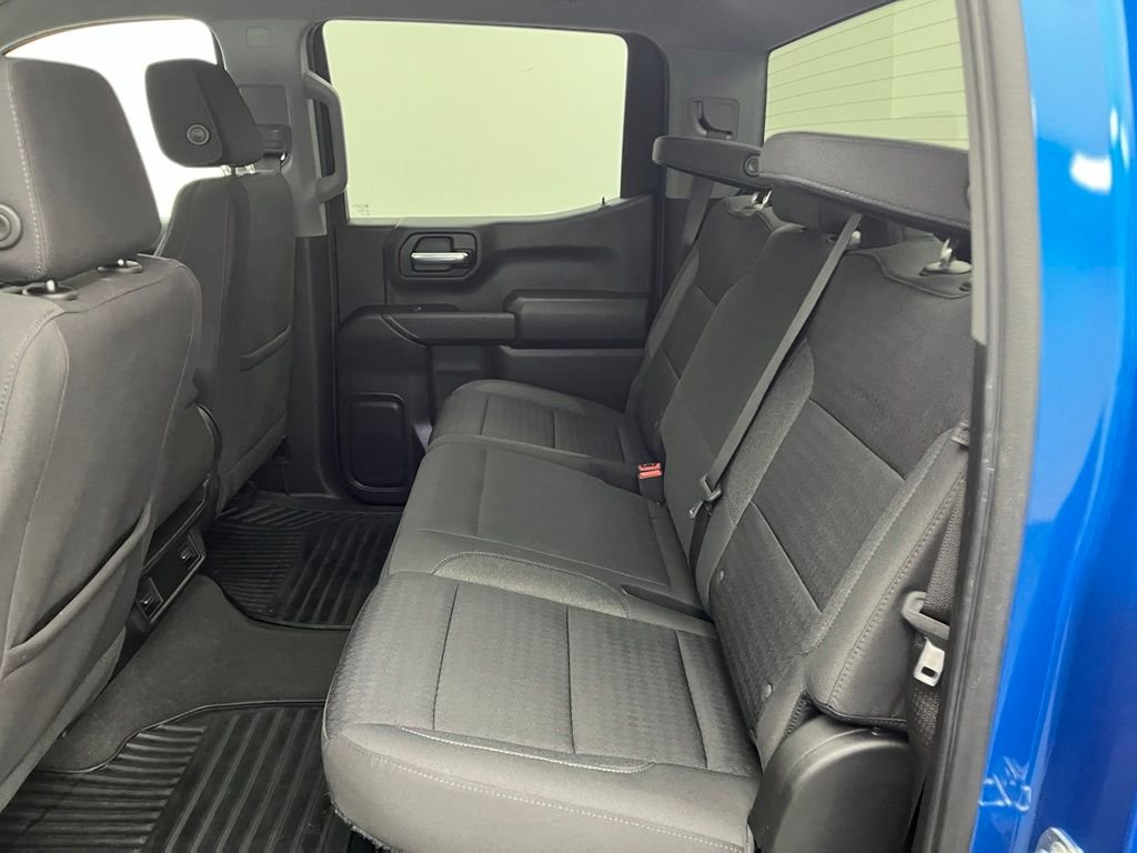 Used 2022 Glacier Blue Metallic Chevrolet Custom image 31
