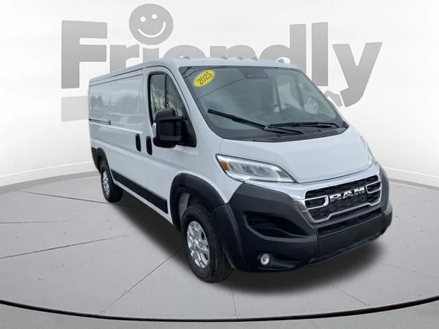 Used 2025 White Ram Base image 3