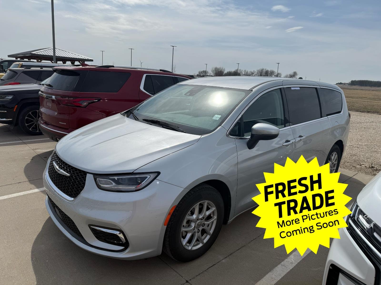 2023 Chrysler Pacifica Touring L