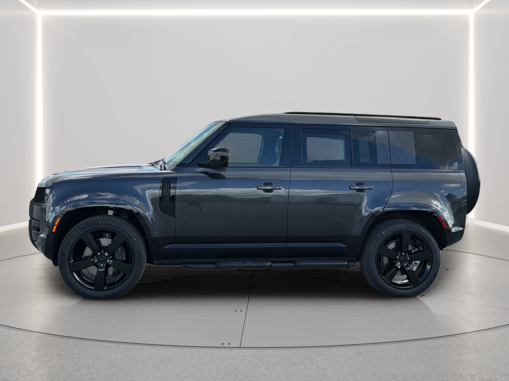 New 2026 Carpathian Grey Land Rover X-Dynamic SE image 13