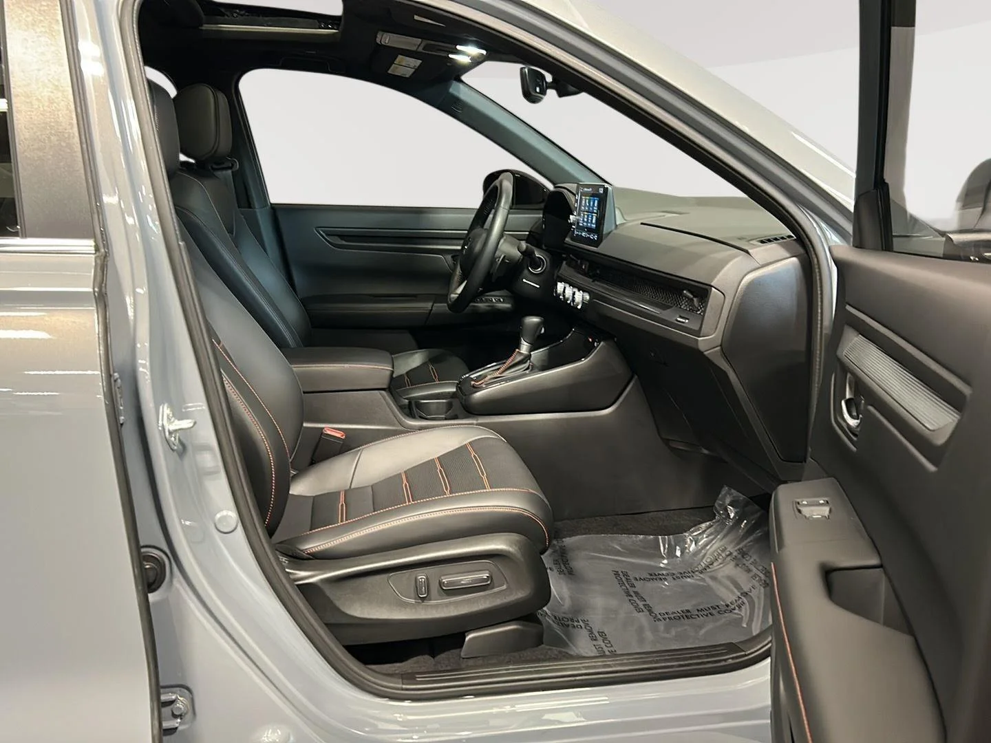 Used 2024 Urban Gray Pearl Honda Sport-L image 13
