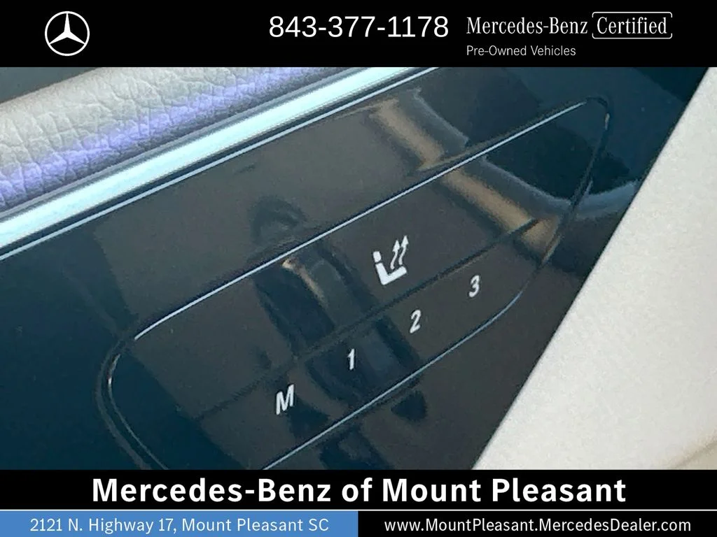 Certified Used 2025 Polar White Mercedes-Benz GLC 300 image 20