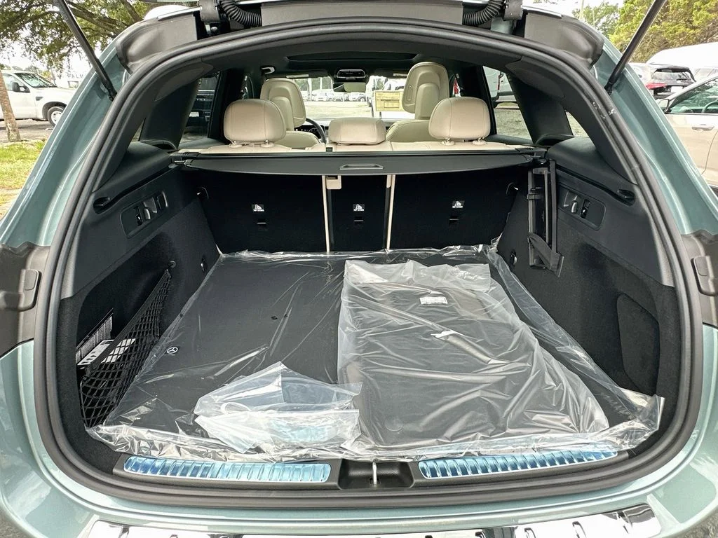 New 2026  Mercedes-Benz GLC 300 image 27