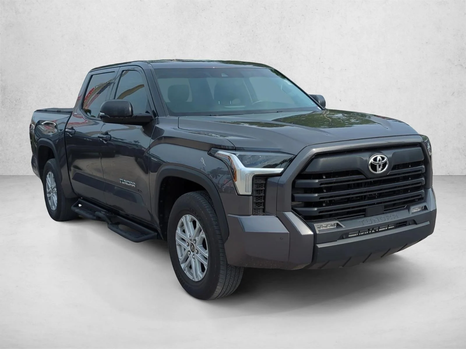 Used 2023 Magnetic Gray Metallic Toyota SR5 image 3