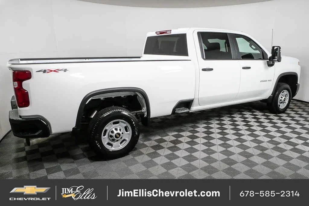 New 2026 Summit White Chevrolet WT image 2