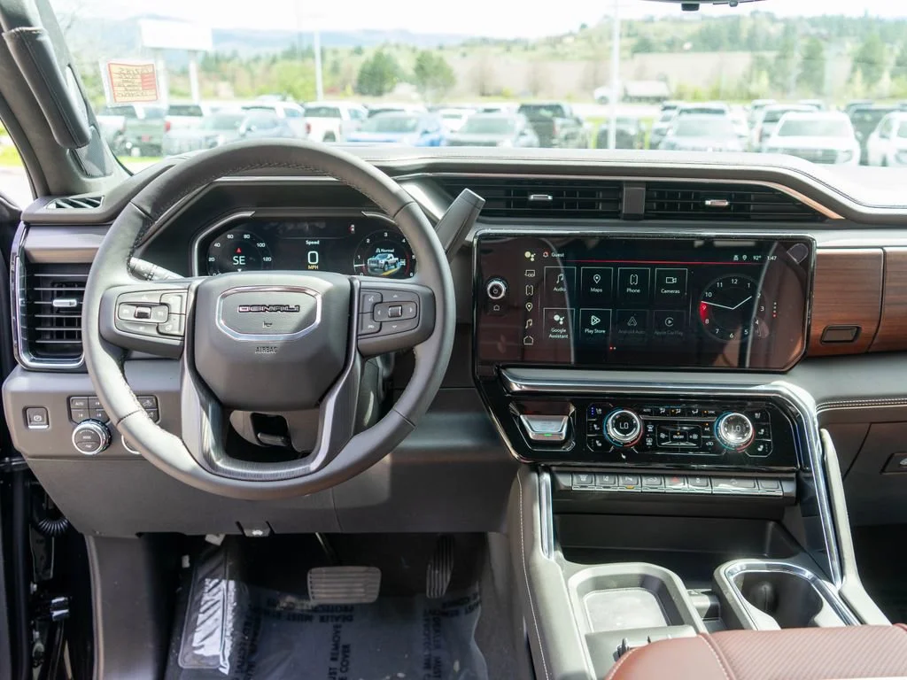 2026 GMC Sierra 2500HD Denali Ultimate - Photo 16