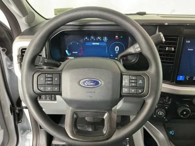 New 2026 Oxford White Ford XLT image 20