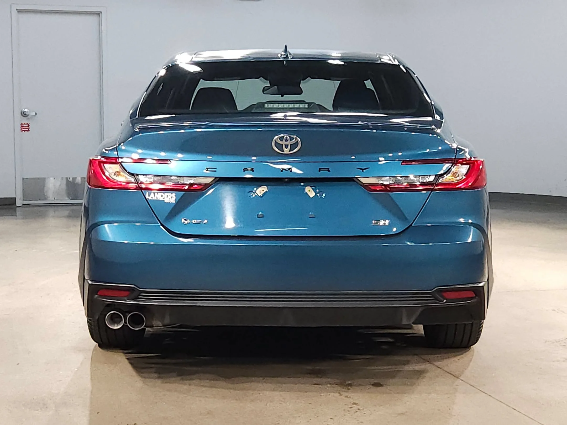 Used 2025 Ocean Gem Toyota SE image 6