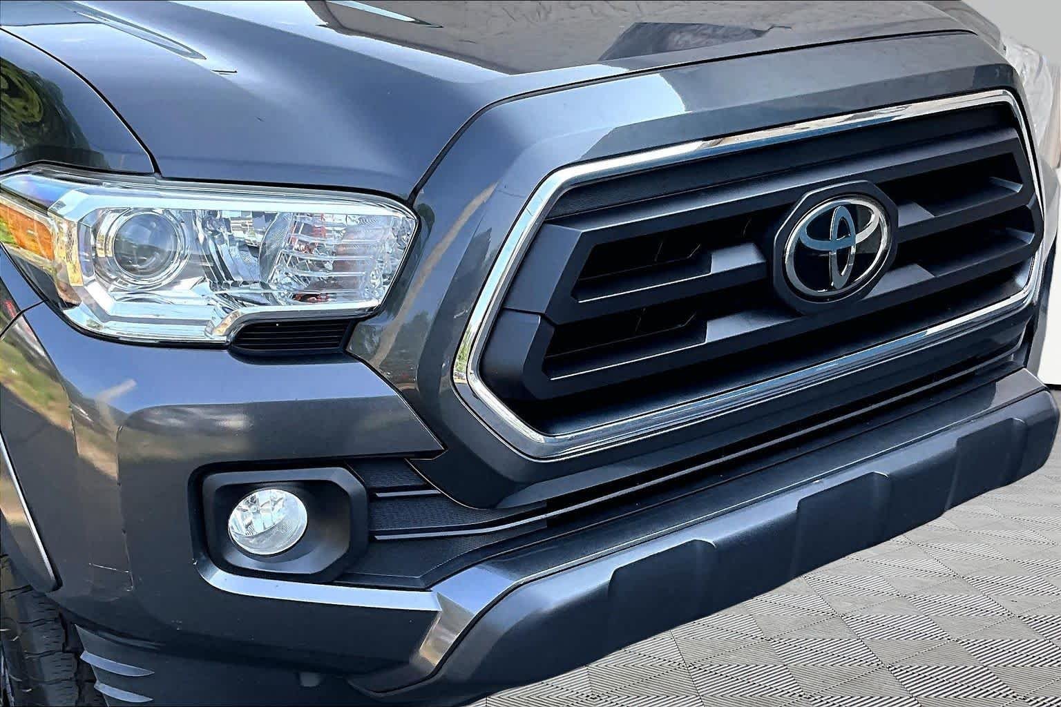 Used 2021 Magnetic Gray Metallic Toyota SR5 image 30