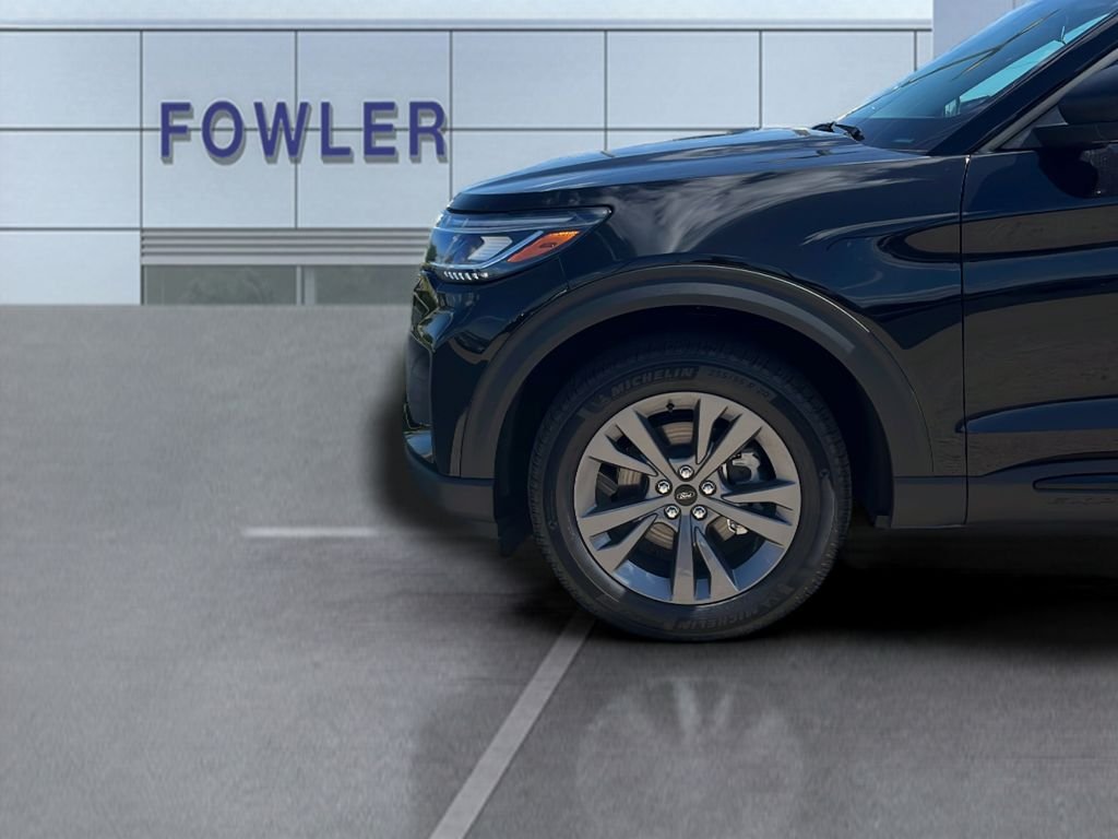New 2026 Agate Black Metallic Ford Active image 26