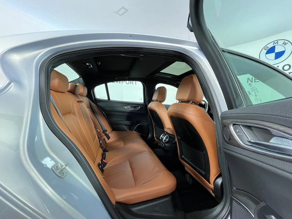 Used 2022 Gray Alfa Romeo Ti image 19