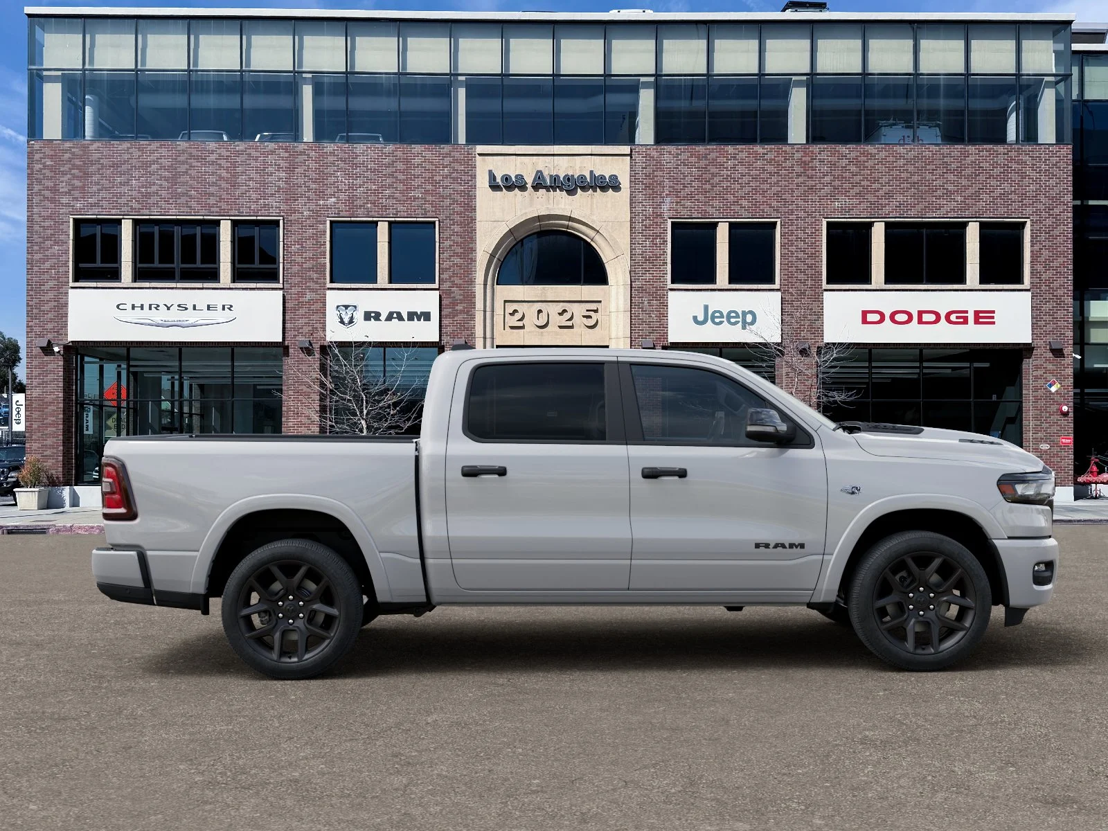 New 2026 Ivory White Tri-Coat Pearl-Coat Exterior Paint RAM Laramie image 47