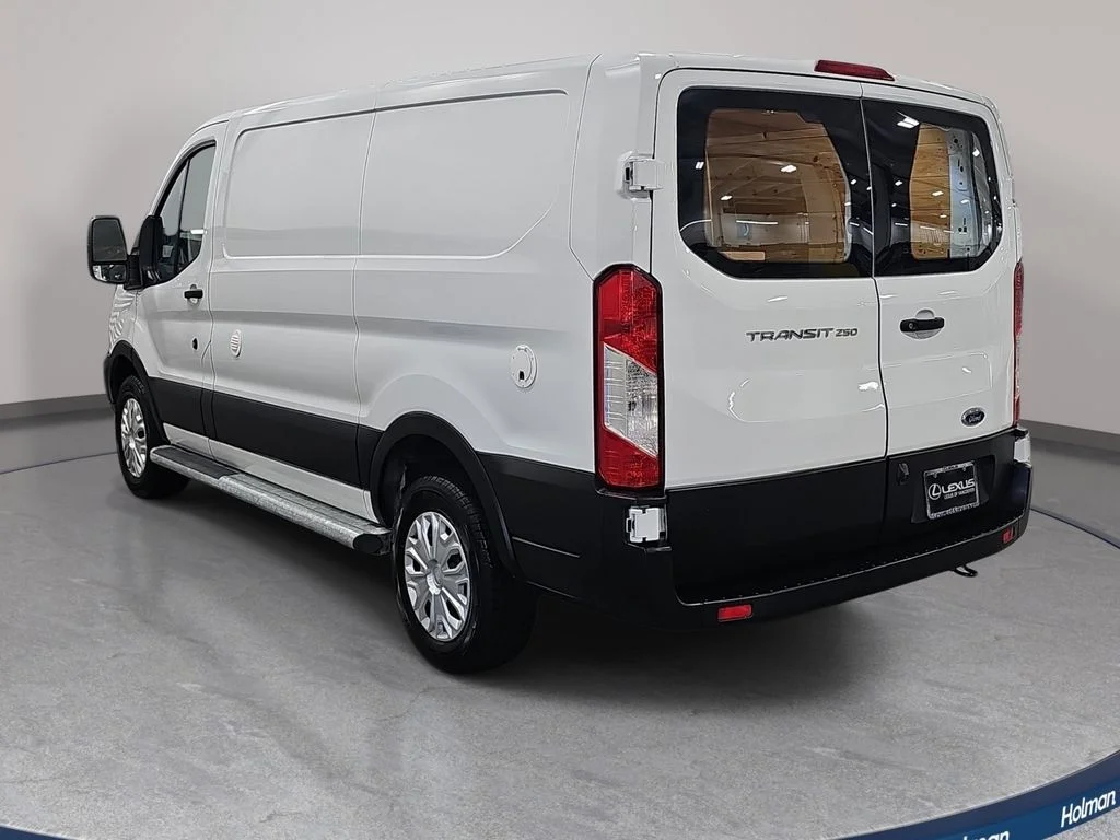 Used 2019 White Ford Base image 8