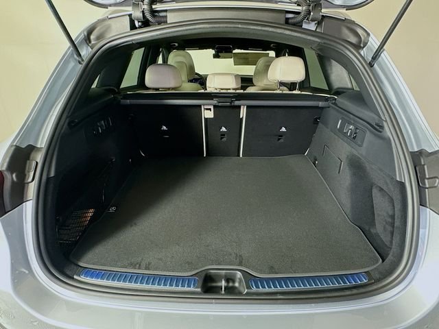 New 2026 Cirrus Silver Metallic Mercedes-Benz GLC 300 image 26