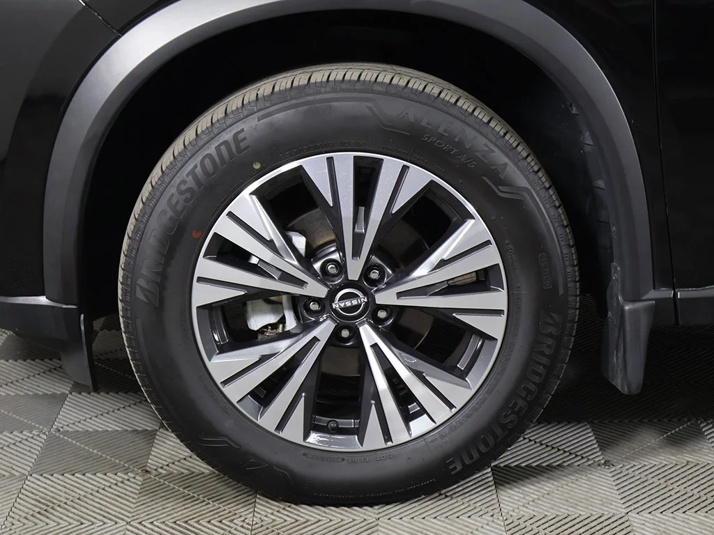 Used 2023 Black Nissan SV image 23