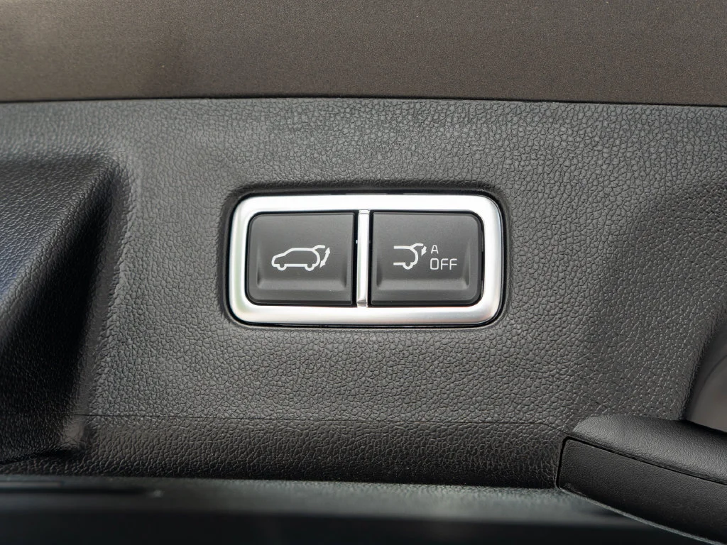 New 2026 Volcanic Sand Kia X-Line SX Prestige AWD image 34