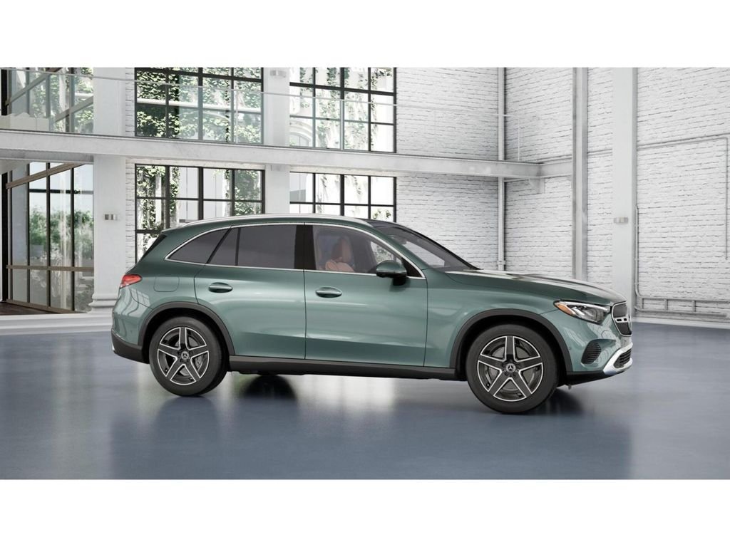 New 2027 Verde Silver Metallic Mercedes-Benz GLC 300 4MATIC® image 14