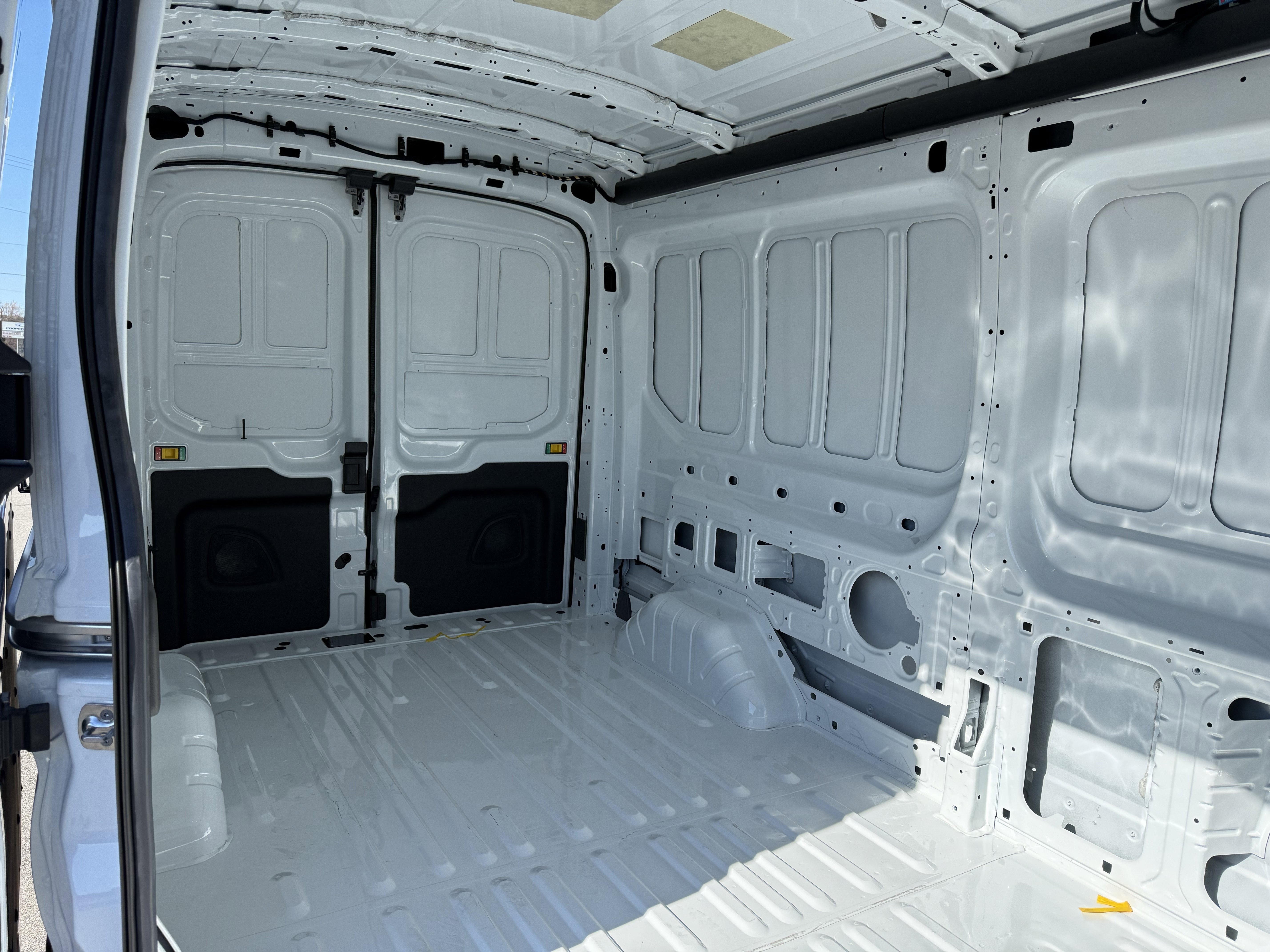 New 2026 Oxford White Ford Cargo Van image 6